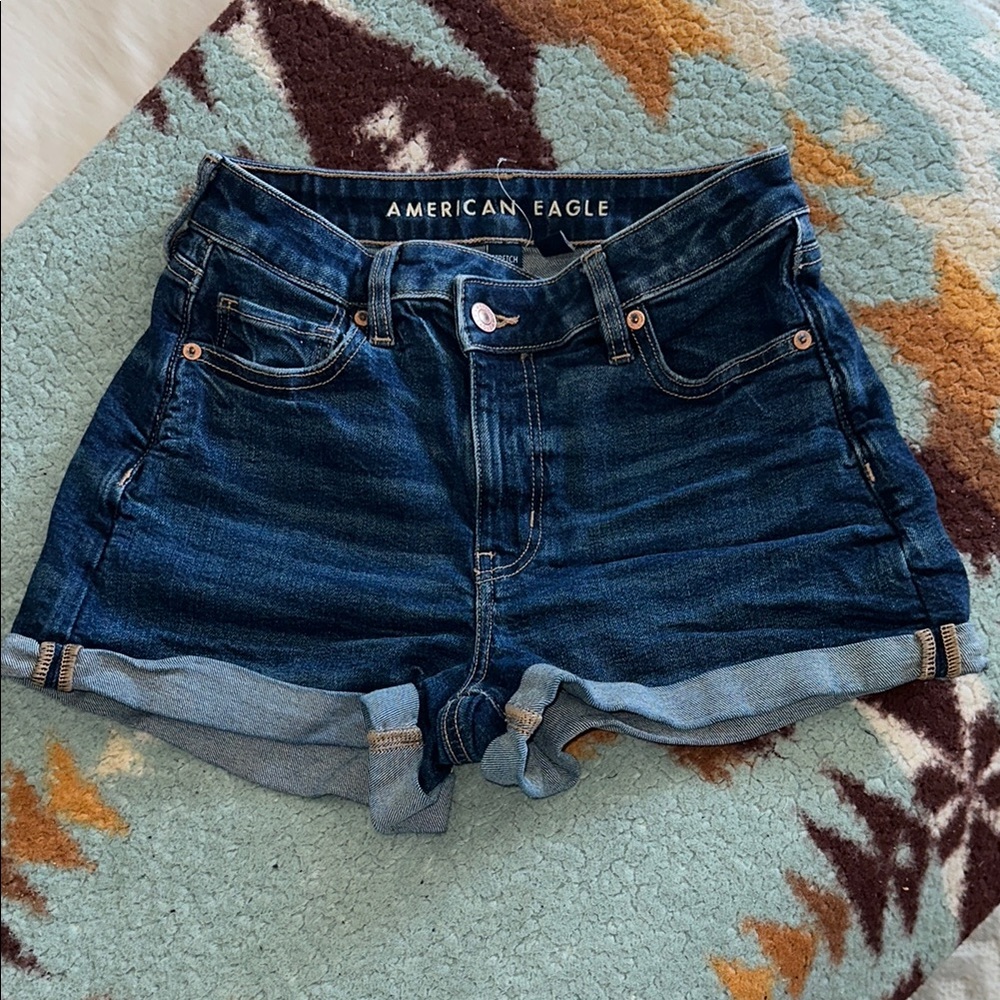 American Eagle Outfitters Women's Blue Jean Mom Shorts size 4